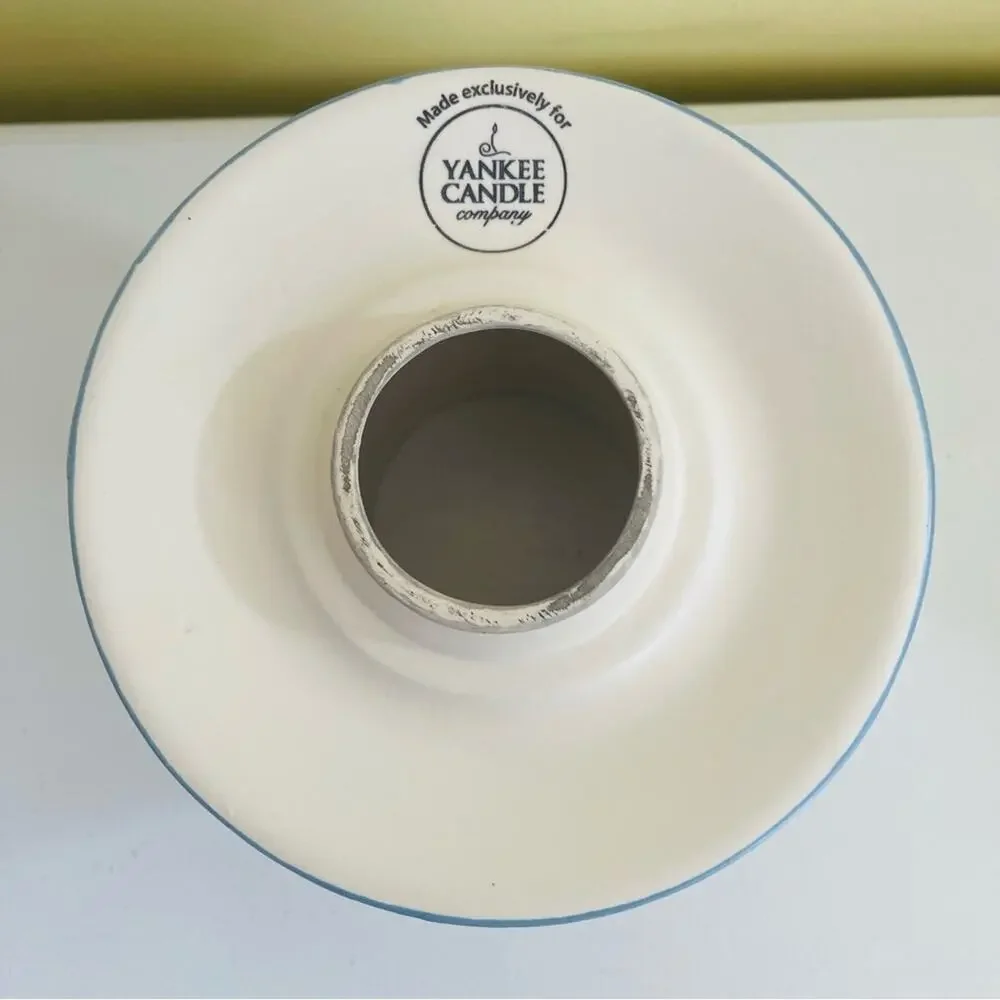 Vtg 1998 Yankee Candle Ceramic Jar Shade Topper Lighthouse Coastal Breeze